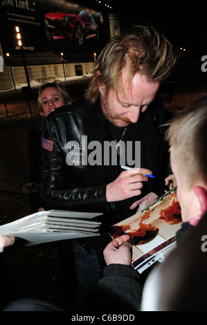 Rhys Ifans außerhalb des Hotel de Rome während der 60. Internationalen Filmfestspiele Berlin (Berlinale). Berlin, Deutschland- Stockfoto