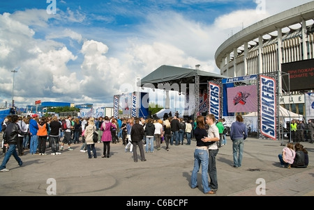 Snickers Urbania (urban) - das jährliche Jugendfestival der Straßenkultur in St. Petersburg, Russland. August 2009. Stockfoto