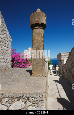 Lastovo und bekannteste und meistgespielte Schornstein genannt "Fumar" (pl. Fumari, lat. Fum – Rauch, Dampf) Stockfoto