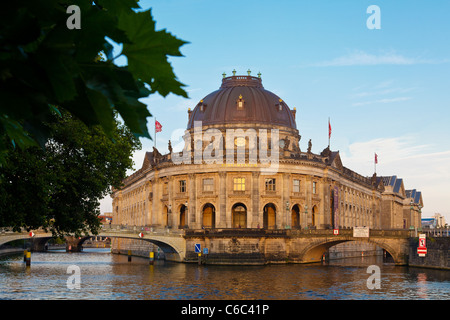 Das Bode-Museum auf der Museumsinsel in Berlin Stockfoto