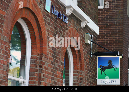 Lloyds Bank unterzeichnet auf dem Firmengelände in Tenterden, Kent Stockfoto