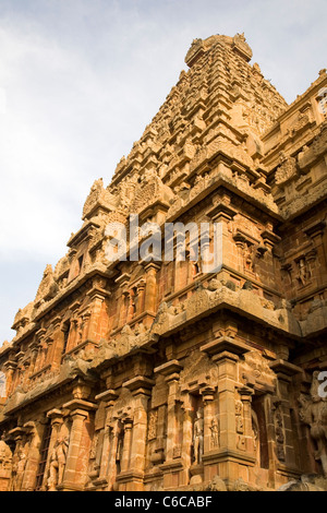 Die Vimana (Tempelturm) im Brihadeeswarar-Tempel-Komplex in Thanjavur, Tamil Nadu, Indien. Stockfoto