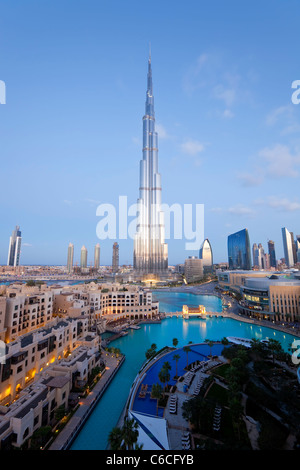 Das Burj Khalifa, abgeschlossen im Jahr 2010 die höchsten künstlichen Bauwerk der Welt, Dubai, Vereinigte Arabische Emirate Stockfoto