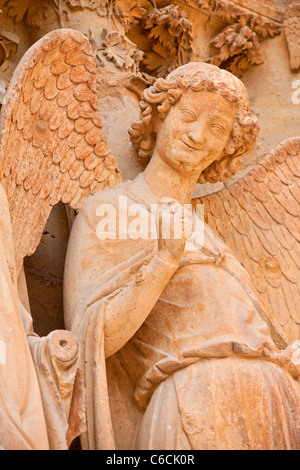 Europa, Frankreich, Marne (51), die Kathedrale von Reims, Skulptur des Engels des Lächelns Stockfoto