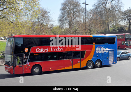 'Oxford Tube" Double Decker Bus bus service zwischen London und Oxford betrieben von Stagecoach Hyde Park Corner London England Großbritannien Stockfoto