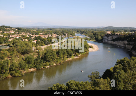 Ardèche in Frankreich Gard von Wänden Aigueze Dorf Stockfoto