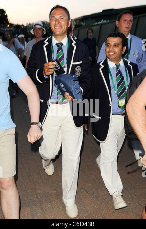 Reich des Spiels zwischen Nicolas Mahut Frankreichs und John Isner von Tampa, Florida, so dass Gericht während der Wimbledon Stockfoto