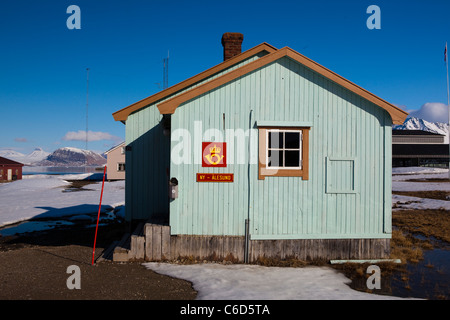 Die weltweit am meisten nördlich Postamt auf der wissenschaftlichen Basis in Ny Alesund, Spitzbergen, die norwegischen Hoheitsgebiet ist. Stockfoto