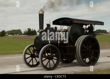 König Harry Dampftraktor bei einer Dampf-Kundgebung Stockfoto