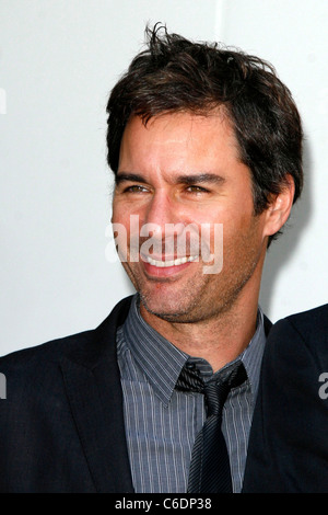 Eric McCormack Julia Louis-Dreyfus ist mit einem Stern auf dem "Hollywood Walk of Fame" statt vor dem W Hotel in geehrt. Stockfoto