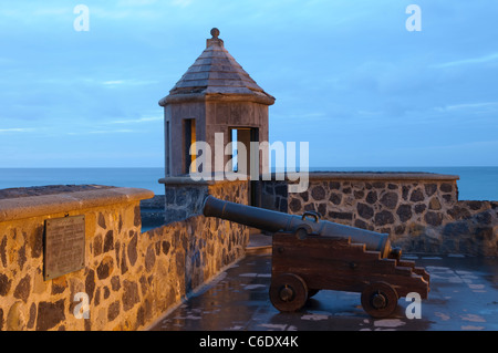 Festungsmauer der Plaza Europa, Puerto De La Cruz, Teneriffa, Kanarische Inseln, Spanien, Europa Stockfoto