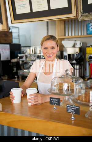 USA, New Jersey, Jersey City, weibliche Café-Besitzer Stockfoto