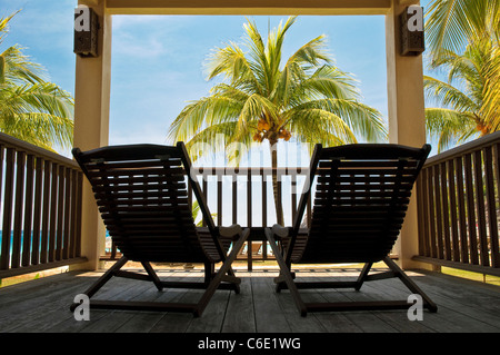 Sonnenterrasse für ein Hotelzimmer im Hotel Laguna Redang Island Resort Pulau Redang Island, Malaysia, Südostasien, Asien Stockfoto