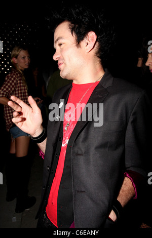 Deryck Whibley aus Trousdale Nachtclub in West Hollywood Los Angeles, Kalifornien - 07.05.10 KOKOPIX Stockfoto