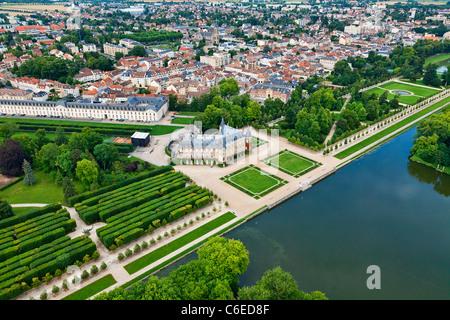 Europa, Frankreich, Yvelines, Aerial View von Chateau de Rambouillet Stockfoto