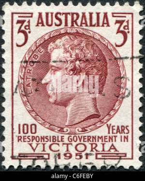 Australien - 1951: Eine Briefmarke gedruckt in Australien, zeigt Charles Joseph La Trobe Stockfoto