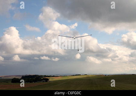 Bei großen Hucklow im Peak District National Park mit dem Derbyshire und Lancashire Gliding Club gleiten Stockfoto