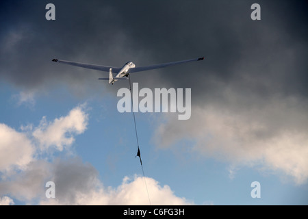 Bei großen Hucklow im Peak District National Park mit dem Derbyshire und Lancashire Gliding Club gleiten Stockfoto