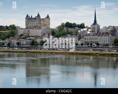 die Stadt Saumur an der Loire, Frankreich Stockfoto