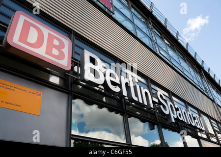 Deutsche Bahn Berlin Spandau Bahnhof, Deutschland Stockfoto