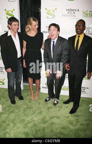Antonio Banderas, Cameron Diaz, Mike Myers, Eddie Murphy-Premiere von "Für immer Shrek" während der 9. jährliche Tribeca Film Stockfoto