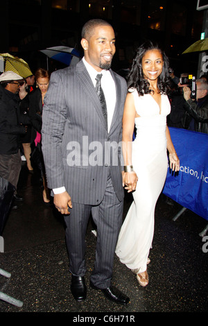 Michael Jai White und Courtenay Chatman Eröffnungsabend der Broadway-Produktion 'August Wilson Fences' anlässlich der Cort Stockfoto