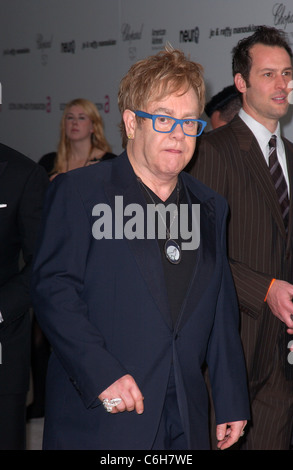 Sir Elton John 18. jährliche Elton John AIDS Foundation Academy Awards (Oscars) Viewing Party - Ankünfte statt am Pazifik Stockfoto