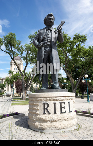 Louis Riel Statue auf dem Gelände an der Rückseite der Manitoba gesetzgebenden Gebäude Winnipeg Manitoba Kanada Stockfoto