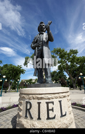 Louis Riel Statue auf dem Gelände an der Rückseite der Manitoba gesetzgebenden Gebäude Winnipeg Manitoba Kanada Stockfoto