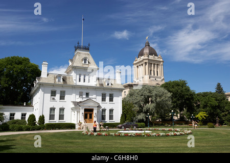 Regierung Haus Residenz für den Lieutenant Governor vor der Manitoba gesetzgebenden Gebäude Winnipeg Manitoba Kanada Stockfoto