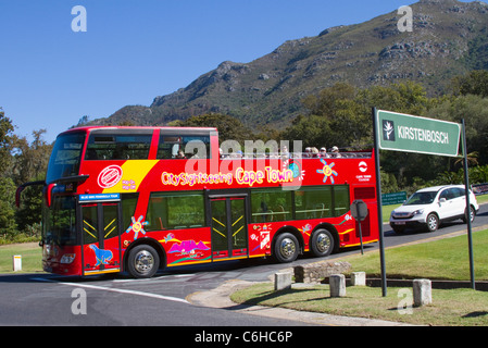 Open Top Touristenbus, der Besucher Sehenswürdigkeiten in der Nähe von Kirstenbosch Botanical Gardens Stockfoto