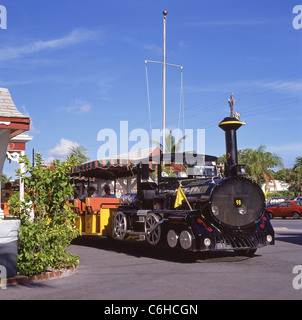 Seepromenade Zug, Key West, Florida Keys, Florida, Vereinigte Staaten von Amerika Stockfoto