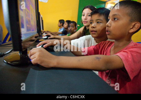 USAID Jugend Entwicklungsprojekt, Por Mi Barrio, gegen Banden, San Salvador, El Salvador Stockfoto