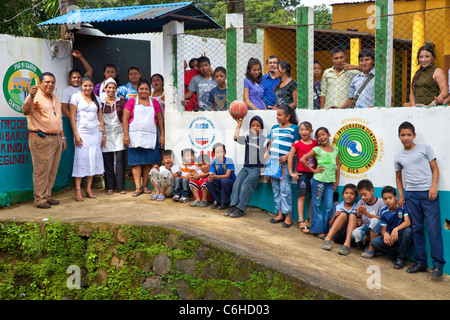 USAID Jugend Entwicklungsprojekt, Por Mi Barrio, gegen Banden, San Salvador, El Salvador Stockfoto