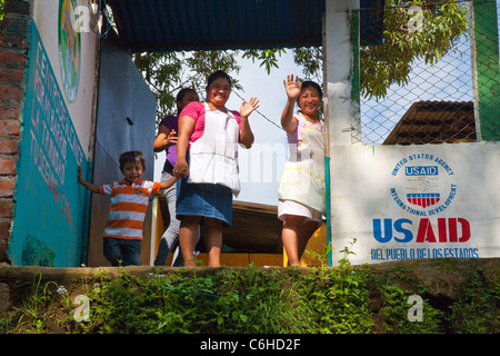 USAID Jugend Entwicklungsprojekt, Por Mi Barrio, gegen Banden, San Salvador, El Salvador Stockfoto