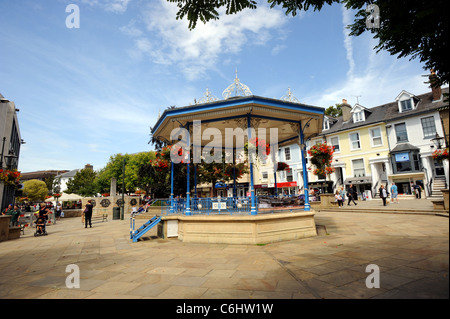 Der Musikpavillon im Stadtzentrum der Carfax-Horsham Stockfoto