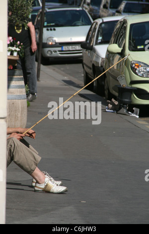 Straßenszene in Paris Frankreich Stockfoto