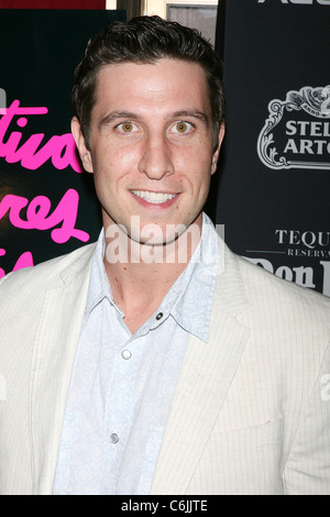 Pablo Schreiber 15. jährlichen Gen Art Film Festival - New Yorker Premiere von "Happythankyoumoreplease" im Ziegfeld theater Stockfoto