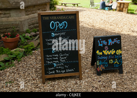 Die Café-Bar am Flügel Hall Campingplatz, Flügel, Rutland, England. Stockfoto