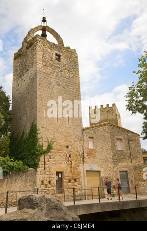 Glockenturm, Peratallada, Katalonien, Spanien Stockfoto