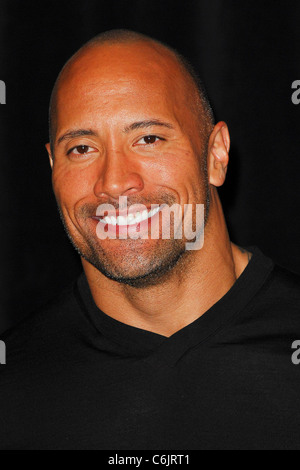 Dwayne Johnson, stellt aka Rock ShoWest 2010 - CBS Films Bevorstehende Kinofilme Las Vegas, Nevada - 18.03.10 Stockfoto