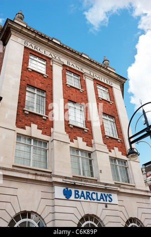 Barclays Bank auf den Headrow, Leeds. Entworfen von Architekt Reginald Blomfield und 1938 abgeschlossen Stockfoto