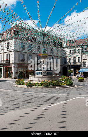 Die Stadt Platz von Arbois in Frankreich Stockfoto