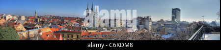 Panorama-Foto von historischen Zagreb, Oberstadt entnommen Stockfoto