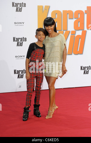 Jada Pinkett Smith; Willow Smith bei der Deutschlandpremiere von "Karate Kid" im CineStar bin Potsdamer Platz Kino. Berlin, Stockfoto