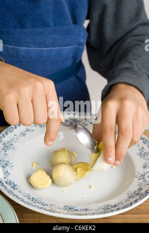 Elie Ei und Sardine öffnen konfrontiert sandwiches Stockfoto