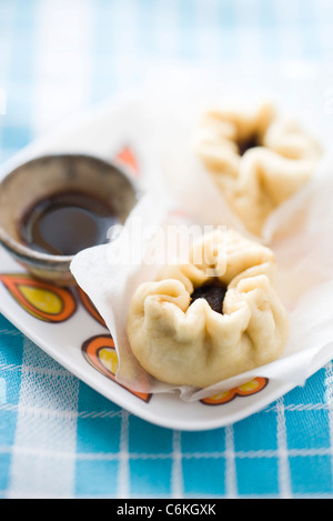 Gedämpftes Schweinefleisch gewann Tonnen (Baozi) Stockfoto