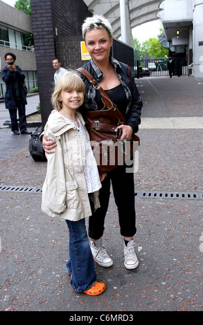 Gail Porter verlässt die ITV Studios London, England - 02.08.10 Stockfoto