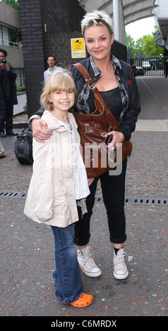 Gail Porter verlässt die ITV Studios London, England - 02.08.10 Stockfoto