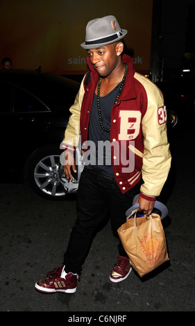 Oritse Williams von JLS außerhalb der kann Fair Hotel in London, England - 05.07.10 Stockfoto